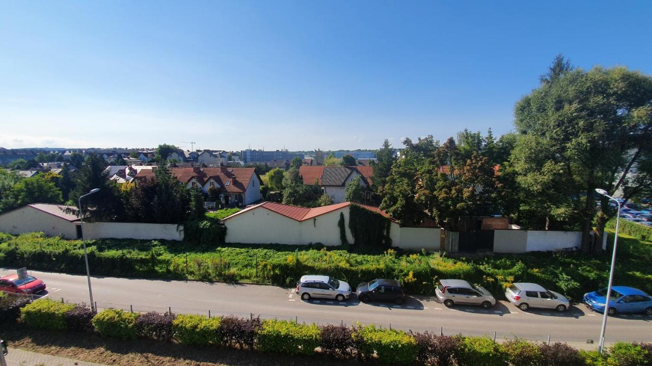 Apartment Between Krasków Eksteriør bilde