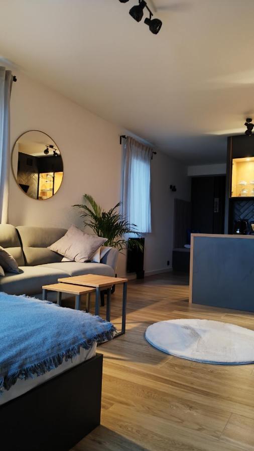 Apartment Between Krasków Eksteriør bilde